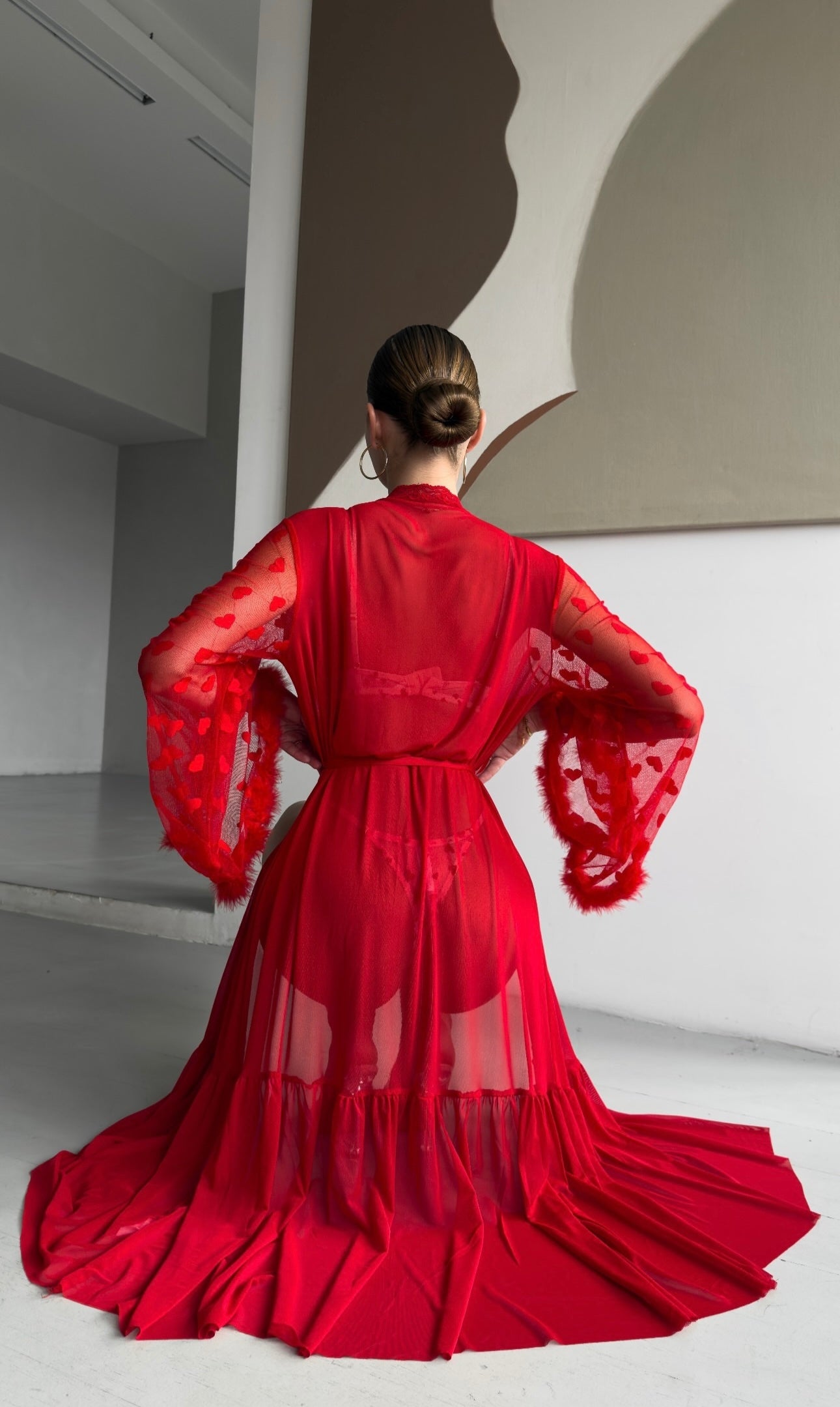 Aveline - Prześwitujące koronkowe kimono