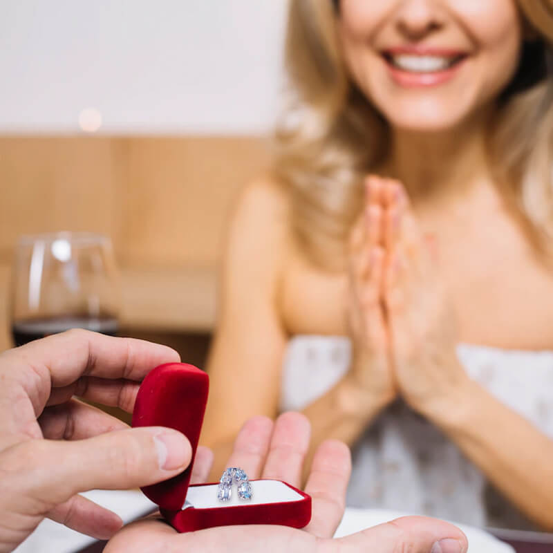 Carla I Pełny diamentowy pierścionek w kolorze granatowym